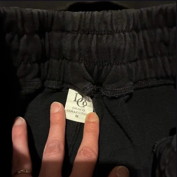 Draco Collection Black Sweatsuit Set - Hoodie & Joggers - Size Medium - EUC - Picture 6 of 6